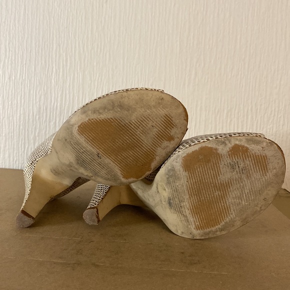 BCBGeneration, beige, thick heel - Picture 6 of 6